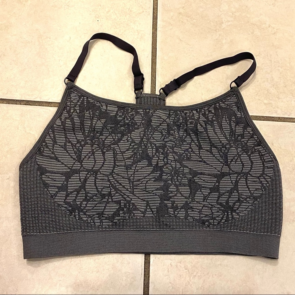 Fabletics Sports bra